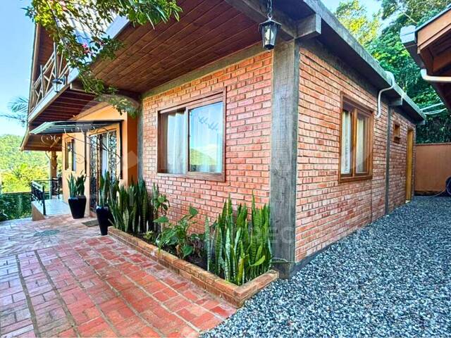 #2299 - Casa de Praia para Locação em Penha - SC - 3