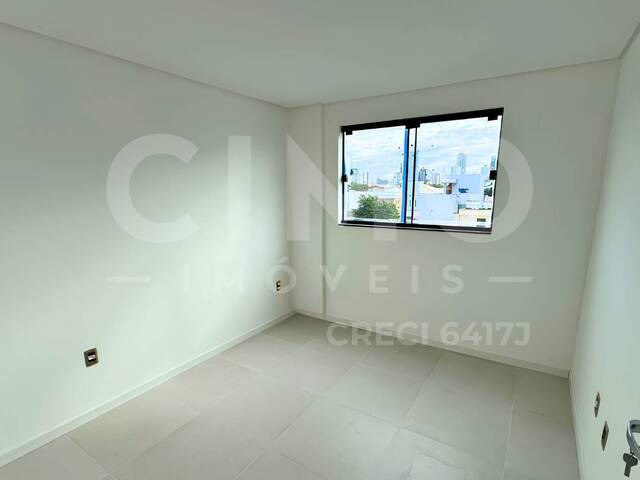 Apartamento para Locação em Navegantes - 5