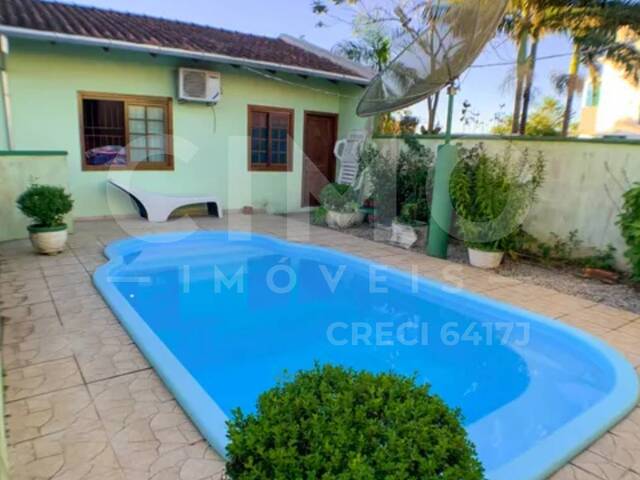 #2375 - Casa para Venda em Brusque - SC - 2
