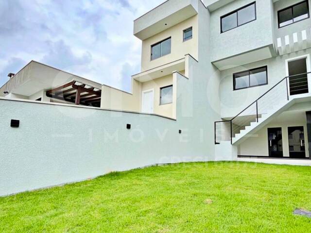 #2392 - Casa para Venda em Blumenau - SC - 2