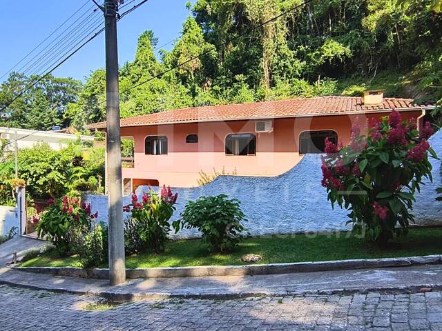 #2404 - Casa para Venda em Blumenau - SC - 3